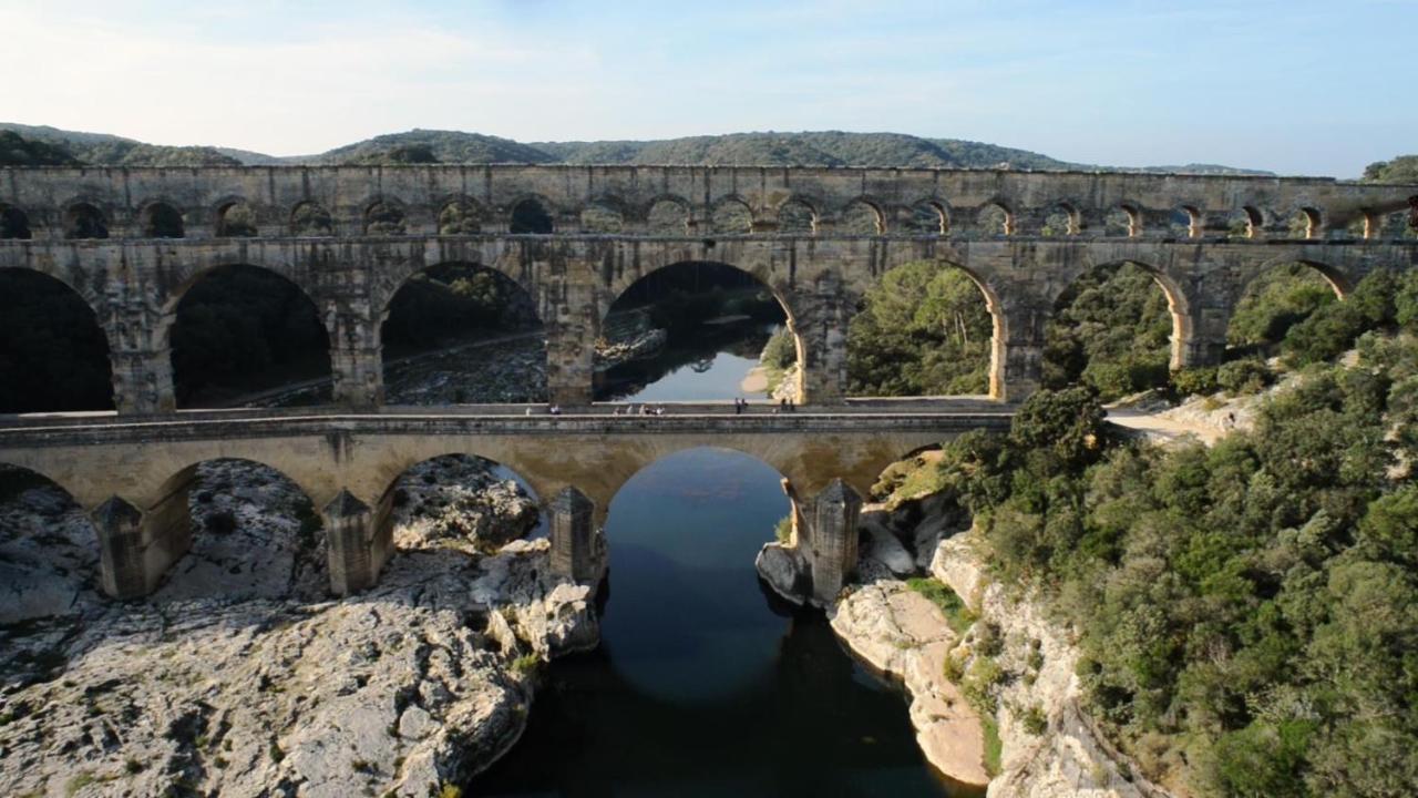 Studio Havre De Paix Au Pont Du Gard Piscine Et Jacuzzi Chez Valerie Payre Vers Pont du Gard Exteriér fotografie